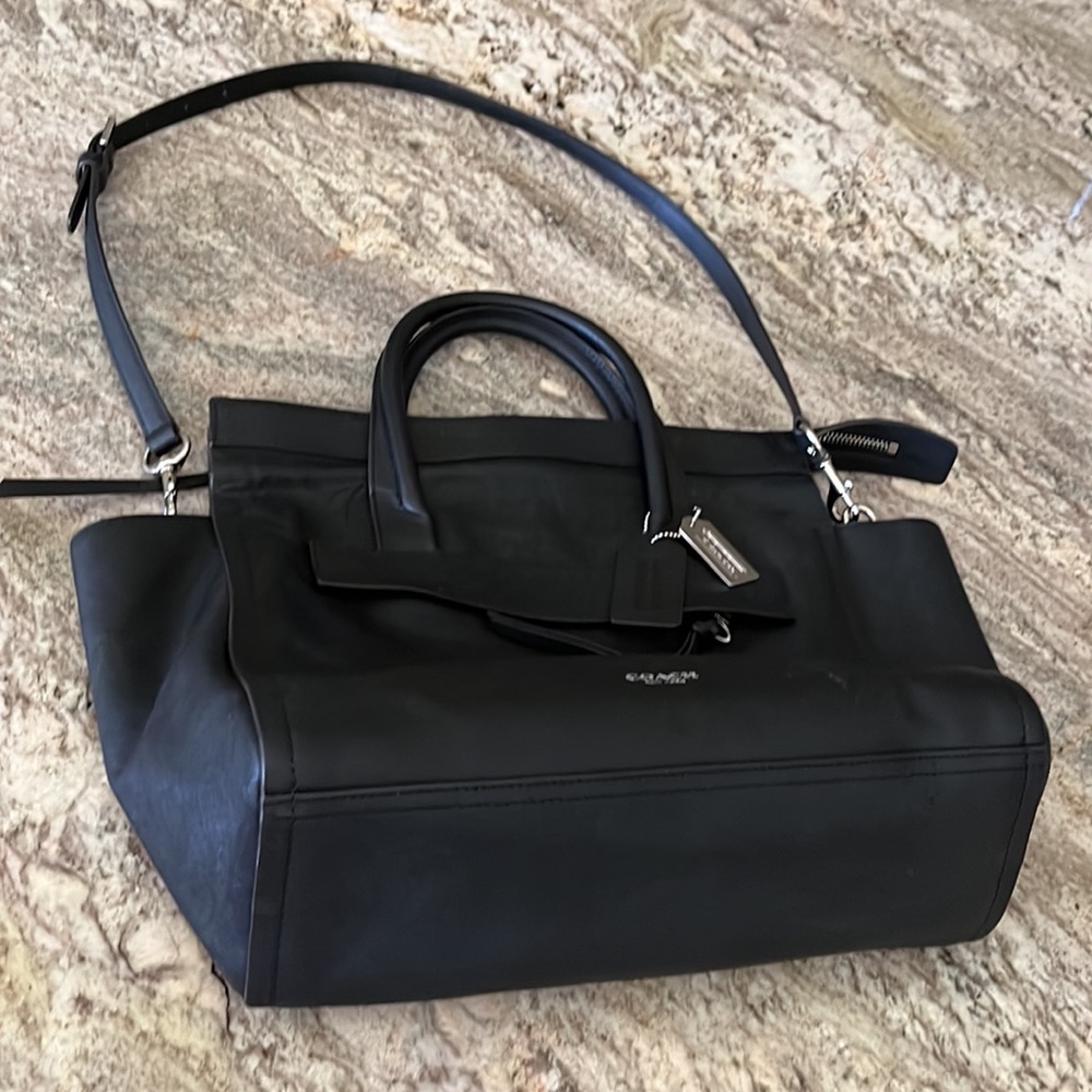 ❌SOLD❌COACH Bleeker Riley saffiano large black leather purse, 30149, EUC - Picture 8 of 15